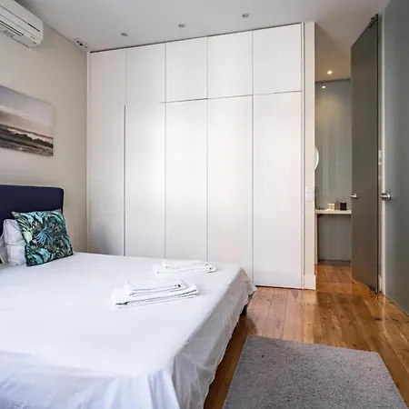 Akicity Baixa Solstice דירה